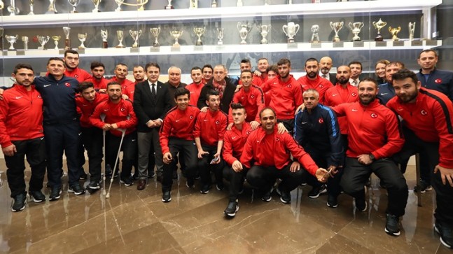 Fatih Terim, Ampute Milli futbolcularla bir araya geldi