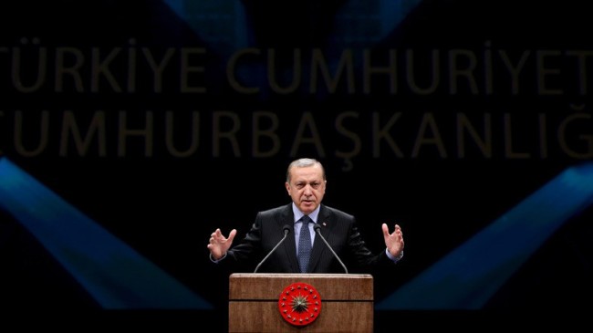 Cumhurbaşkanı Erdoğan, isim vermeden kulak çekti