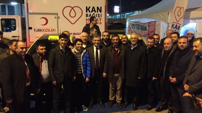 Başkan Türkmen’den kan bağışında bulunan taksici esnafa teşekkür