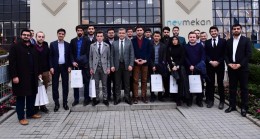 Başkan Hilmi Türkmen üniversiteli gençlerle buluştu