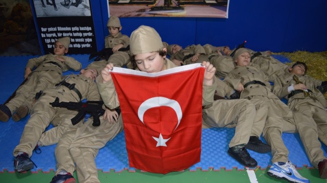 Çengelköy İlkokulu’nda ‘Çanakkale Ruhu’ yaşatıldı