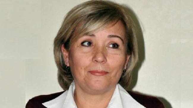 Ataş’ın örnek davranışı CHP Kadın Kolları eski Genel Başkanı Atılgan’ı ‘Evet’çi yaptı