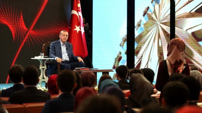 Cumhurbaşkanı Erdoğan, “Vatan topraklarında ölmek varken, o gavur topraklarında esir yaşayamam”
