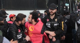 Taksim’e yürüyenlere müdahale