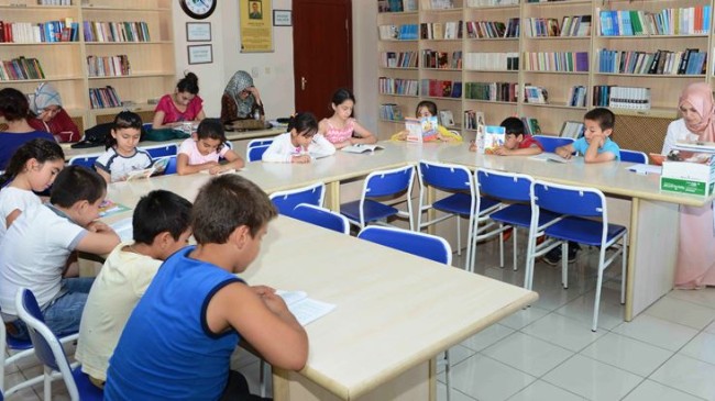 Tuzla Belediyesi’nden yüzlerce çocuk ve gence yaz okulu