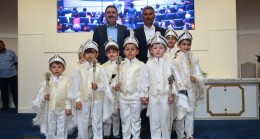Ümraniye Belediyesi, Sünnet ettireceği 2 bin çocuğa kıyafet dağıttı
