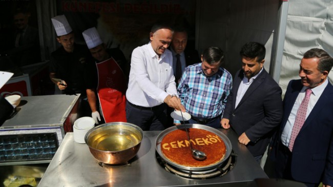 Çekmeköy Belediyesi, şeffaf mutfağı; güvenli gıdaya dönüştürdü