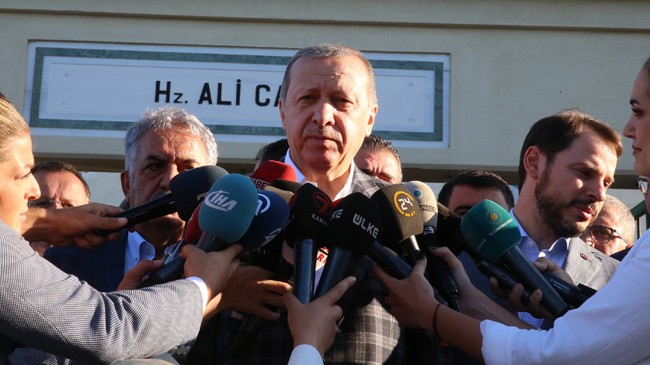 Cumhurbaşkanı Erdoğan, “Tüm insanlığın gözü önünde yüzlerce Müslüman öldürülüyor”