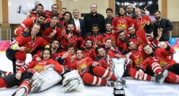 Zeytinburnu Belediyesi Buz Hokeyi Takımının hedefi Kıtalararası şampiyonluk