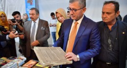Başkan Türkmen, “Deniz kokusuyla kitap kokusu Üsküdar’da buluştu”