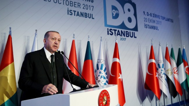 Cumhurbaşkanı Erdoğan, “Birileri kasıtlı bir şekilde İslamla terörizmi, Müslümanla teröristi özdeşleştirmeye çalışıyor”