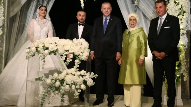 Cumhurbaşkanı Erdoğan, Gökhan Töre’nin nikah şahidi oldu