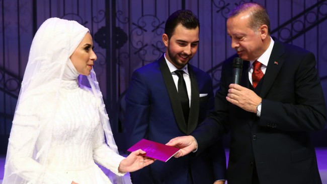 Cumhurbaşkanı Erdoğan, Süleyman Soylu’nun oğlunun nikah şahidi