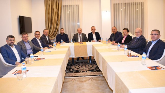 İBB Başkanı Uysal, Anadolu Yakası Belediye Başkanları toplantısında