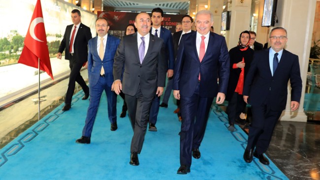 Dışişleri Bakanı Mevlüt Çavuşoğlu, İBB’de