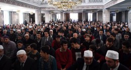 Aziz Bayraktar Camii ibadete açıldı