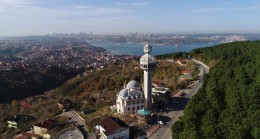 İstanbul Boğazı’nı, Beykoz Karlıtepe Merkez Camii’nin seyir terasından izleyin