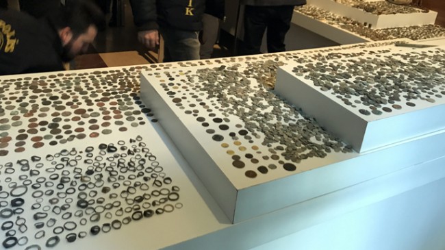 İstanbul polisi, 26 bin 456 adet antik hazine ele geçirdi