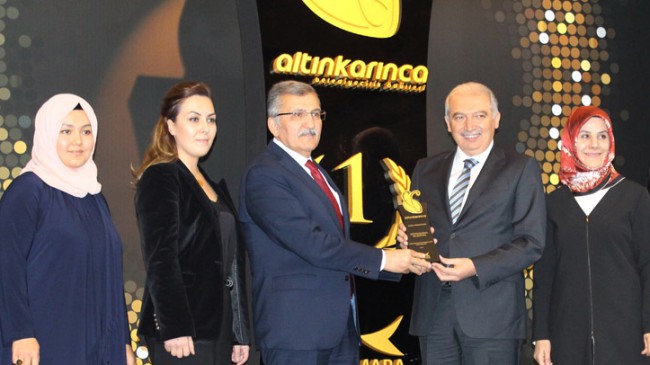 Zeytinburnu Belediyesi’ne “Kar Serçesi” Projesine Altın Karınca Belediyecilik Ödülü