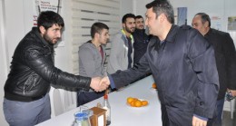 AK Parti Kadıköy İlçe Başkanı Şahin, yeni yıla inşaat işçileriyle birlikte girdi