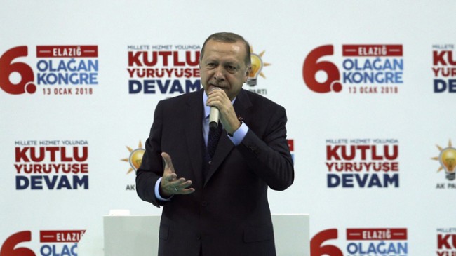 Cumhurbaşkanı Erdoğan, “Elazığlılar Cesaretleri ve sadakatlarıyla dalgalanmak için bekleyen bayrağın rüzgarı olmuşlardır”