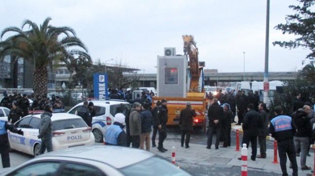 İBB, mahkeme kararı ile Kadıköy Belediyesi’nden otoparkı geri aldı
