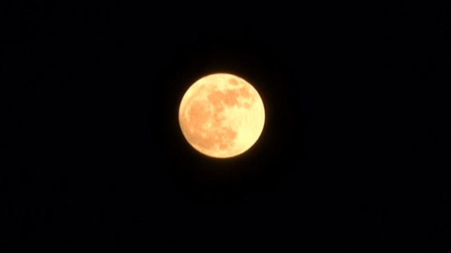 Süper Ay, İstanbul’da çıplak gözle izlendi