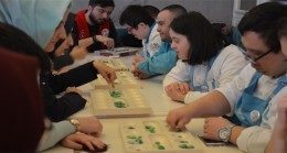 Üsküdarlı Down Sendromlu gençler mangala turnuvası düzenledi