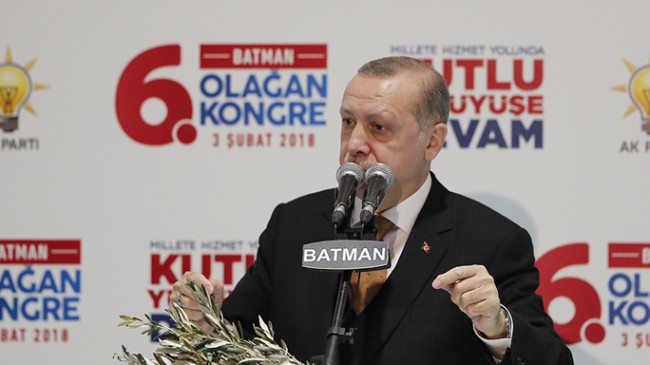 Cumhurbaşkanı Erdoğan, “Biz bu ülkeyi sokakta bulmadık, meydanı kanı bozuklara bırakmayacağız”