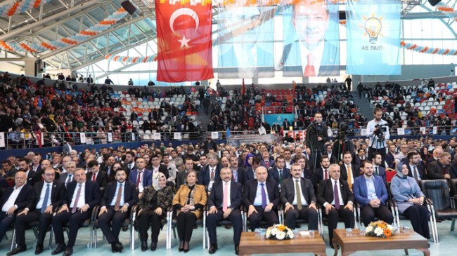 İstanbul’da ilçe kongreleri başladı