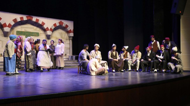 Beykozlu amatör tiyatrocuların “Semt-i Şahane Beykoz” oyunu ilgi gördü