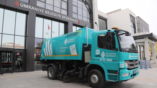 Ümraniye Belediyesi, yol süpürme araçlarını yeniliyor