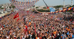 Üsküdarlı Cumhurbaşkanı Erdoğan’ı 10 binlerce hemşehrisi karşıladı