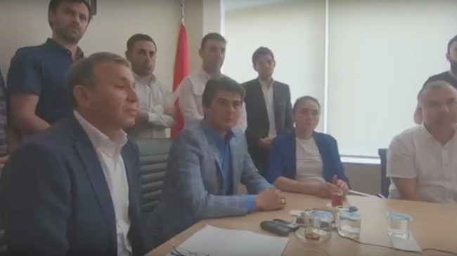 Ahmet Özcan, Abdullah Der’i yalanladı