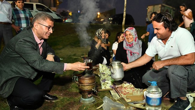 Başkan Türkmen, Güzeltepelilerle Şehit Halil Kantarcı Parkı’nda buluştu