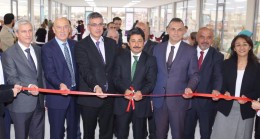 Ümraniye Belediyesi, sağlığa verdiği desteği Zeynep Kamil Hastanesi’nde de sürdürdü