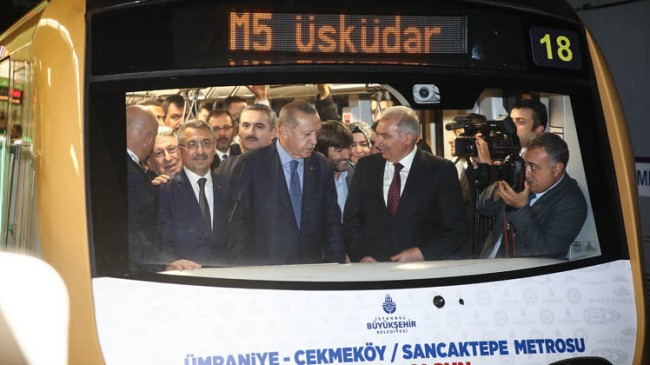 Üsküdar-Ümraniye-Çekmeköy metro hattında ilk günde rekor yolcu!