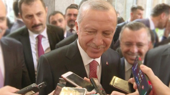 Başkan Erdoğan, İstanbul adayı ile ilgili soruya ‘Yes’ dedi!