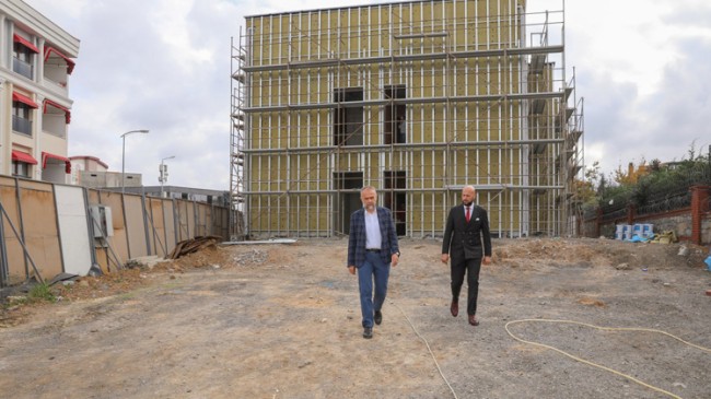 Başkan Poyraz, Mimar Sinan Aile Sağlığı Merkezi inşaatını inceledi