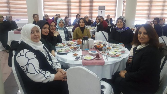 Meryem Karaköse’den partinin emek veren AK Kadınlarına vefa