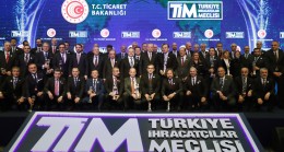 Türkiye’nin 500 Büyük Hizmet İhracatçısı ödülleri sahiplerini buldu