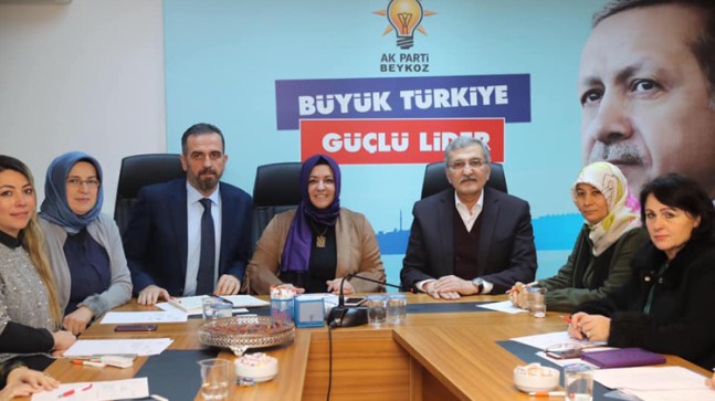 Başkan Murat Aydın, Beykoz İlçe Kadın Kolları toplantısına katıldı
