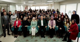 Başkan Erdoğan’dan TÜRGEV’li kız öğrencilere ziyaret