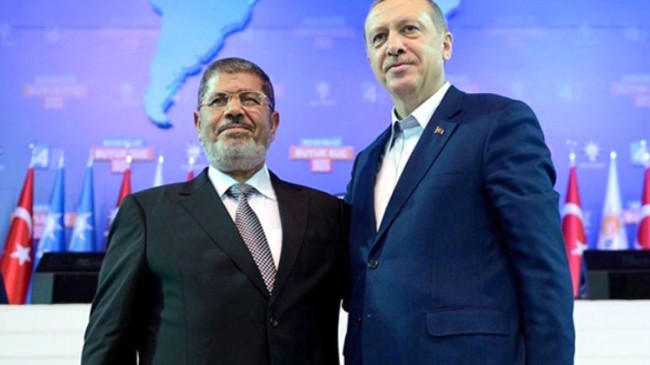 Başkan Erdoğan, “Mursi kardeşimize, şehidimize Allah’tan rahmet diliyorum”