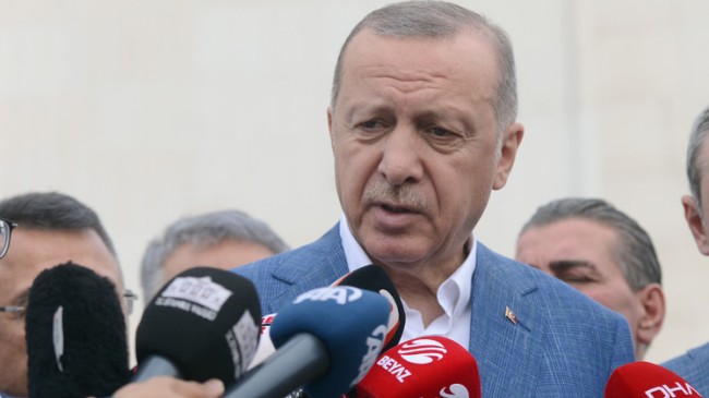 Başkan Erdoğan, Ramazan Bayram Namazını Büyük Çamlıca Camii’nde kıldı