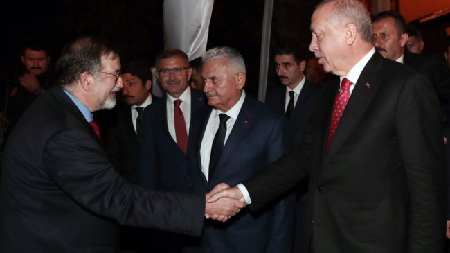 Başkan Erdoğan, “Anadolu toprakları o gece bir kez daha bize vatan kılınmıştır”