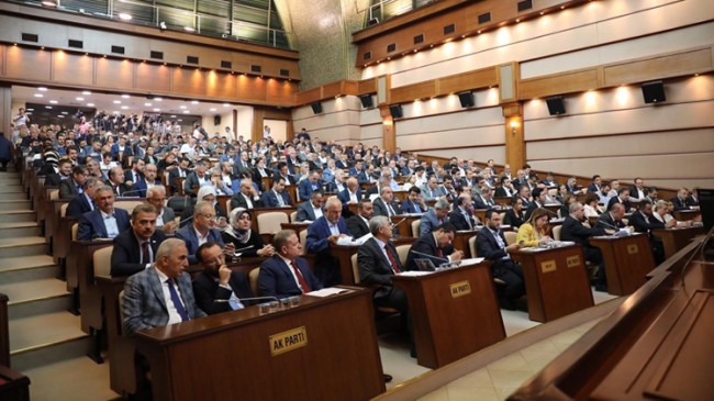 İBB Meclisi, otogar otoparkı için önemli karar aldı