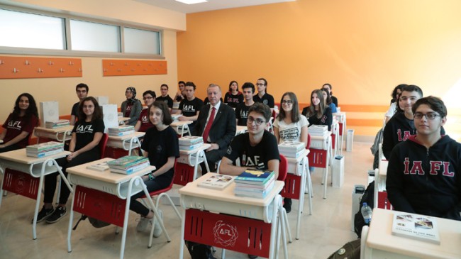 Başkan Erdoğan, yeni eğitim öğretim yılını Kadıköy’den başlattı