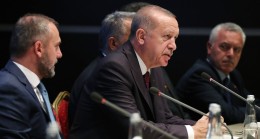 Başkan Erdoğan, kuruluşundan bu yana görev alan il başkanları ile buluştu