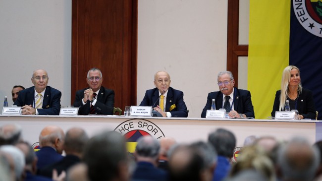 Fenerbahçe’de tarihi toplantı başladı